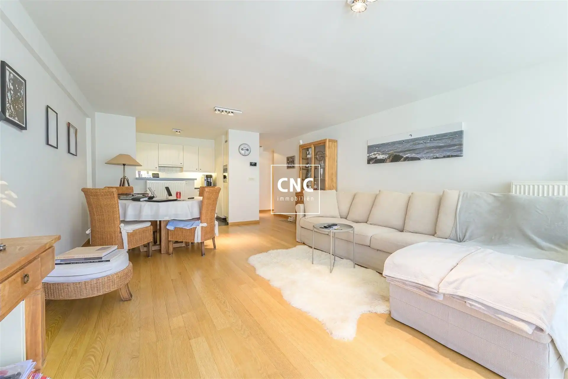 Instapklaar 2-slaapkamerappartement op centrale ligging foto 3