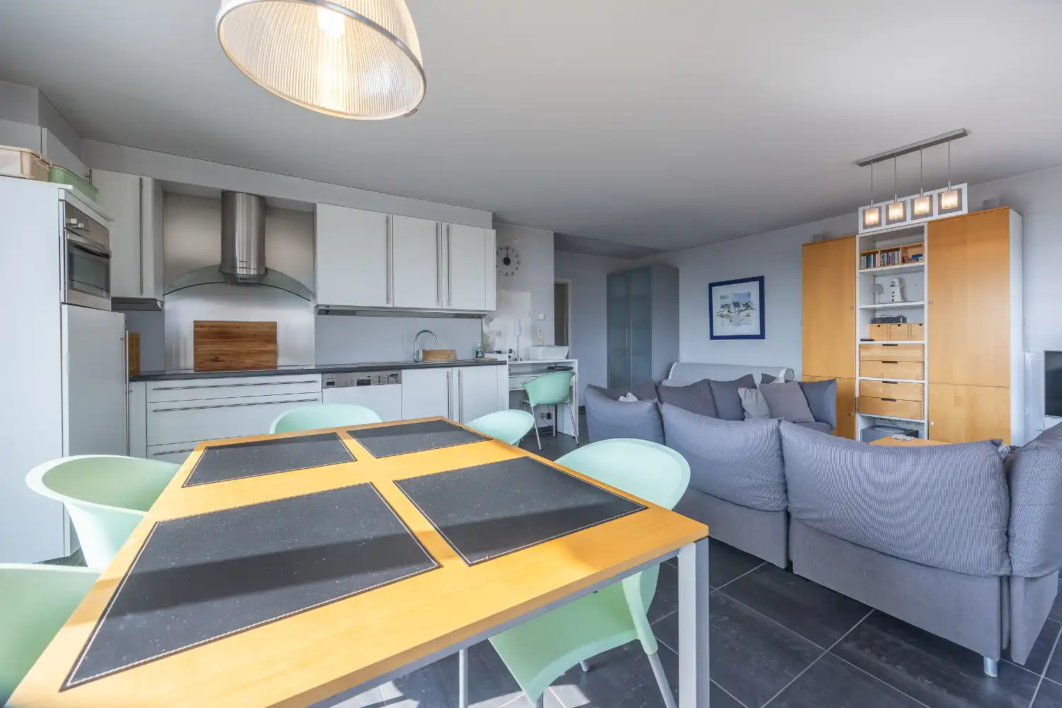 Penthouse op steenworp van het strand met panoramisch zicht foto 5