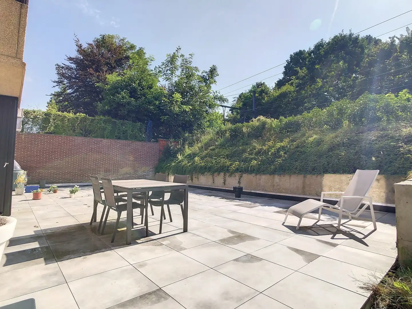 Goed gelegen gerenoveerd appartement met twee ruime slaapkamers, terras (25 m²) en garagebox - bewoonbare oppervlakte 73 m²        foto 13