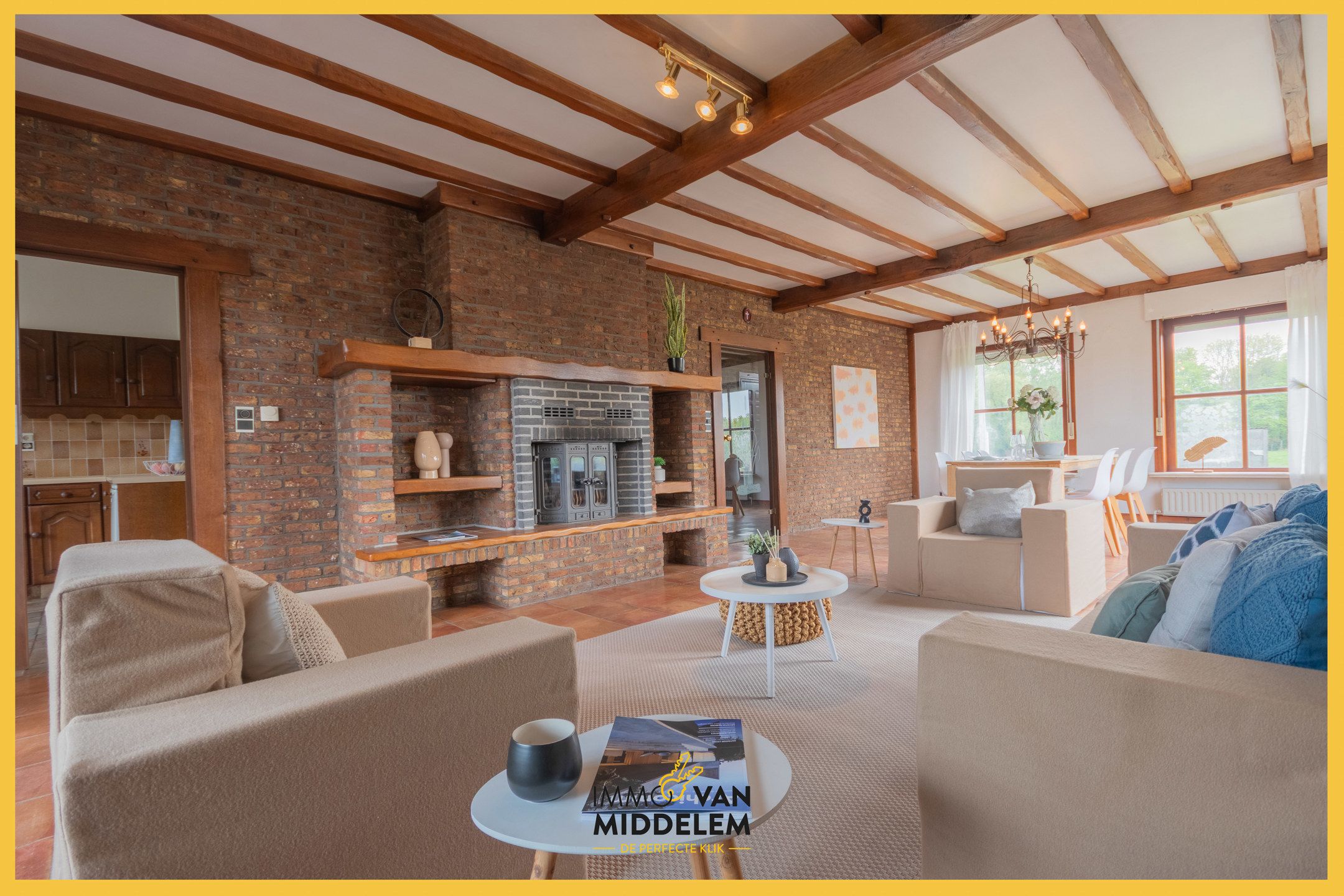 GROTE KARAKTERVOLLE WONING MET GARAGE EN TUIN foto 7