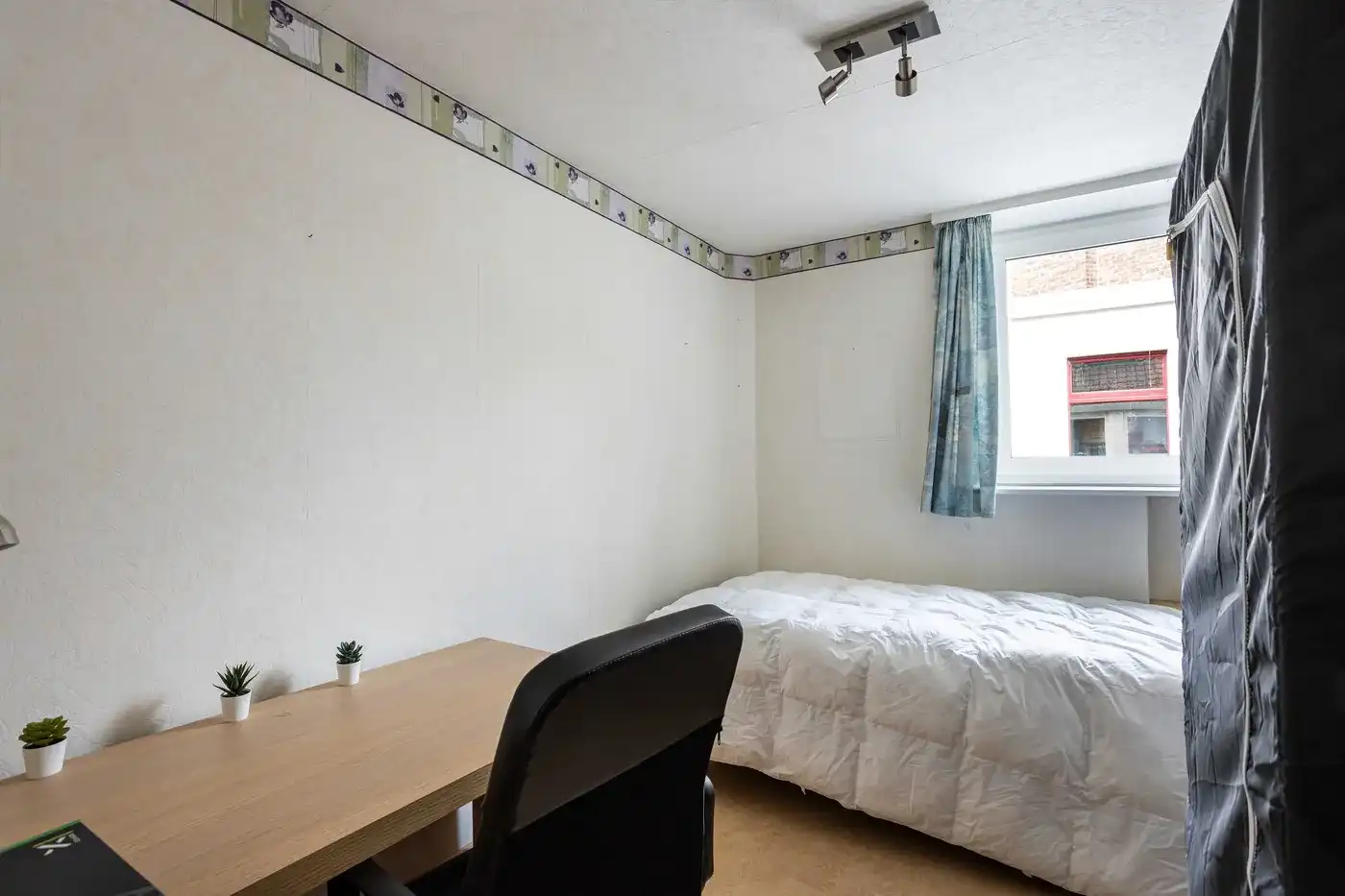 Gezellige woning met centrale ligging in Zwevegem foto 12