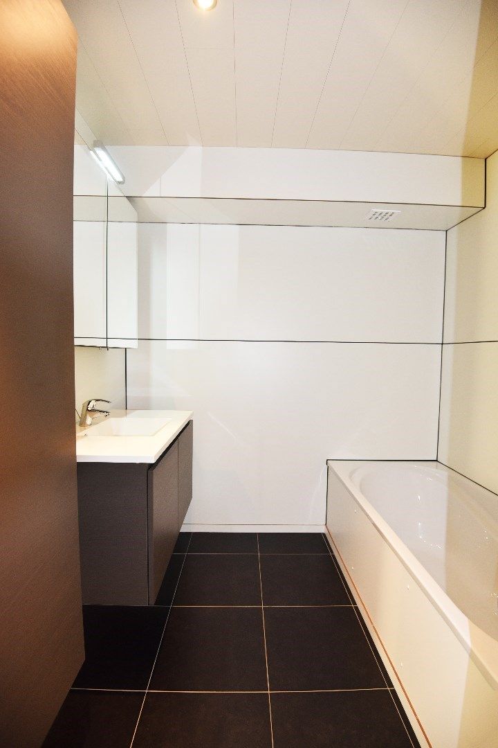 Energiezuinig appartement met 2 slpks te Eeklo foto 4