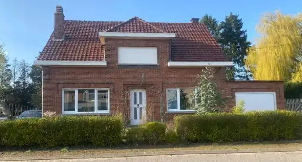 Hoofdfoto van de publicatie: Gezellige gezinswoning met tuin op +10 are nabij centrum Kampenhout