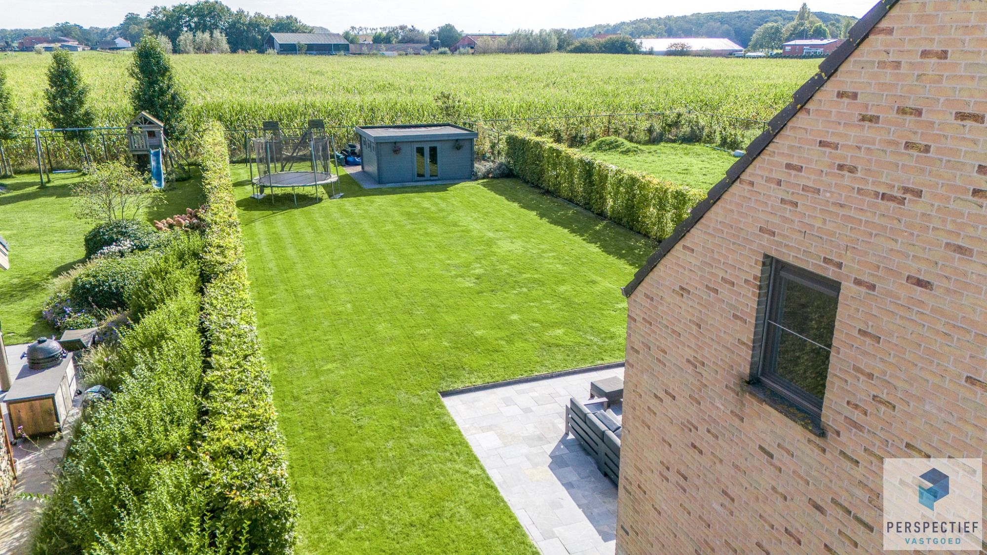 UITSTEKEND GELEGEN WONING met LANDELIJKE UITZICHTEN foto 3