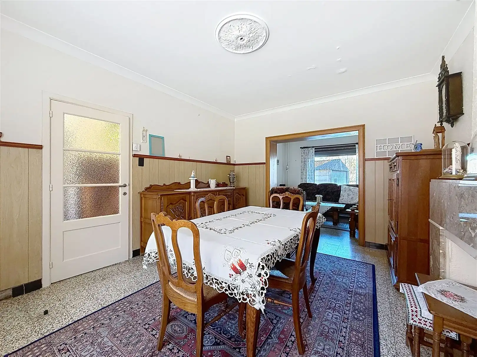 Te renoveren woning met garage en tuin, opp 2a 40ca foto 8