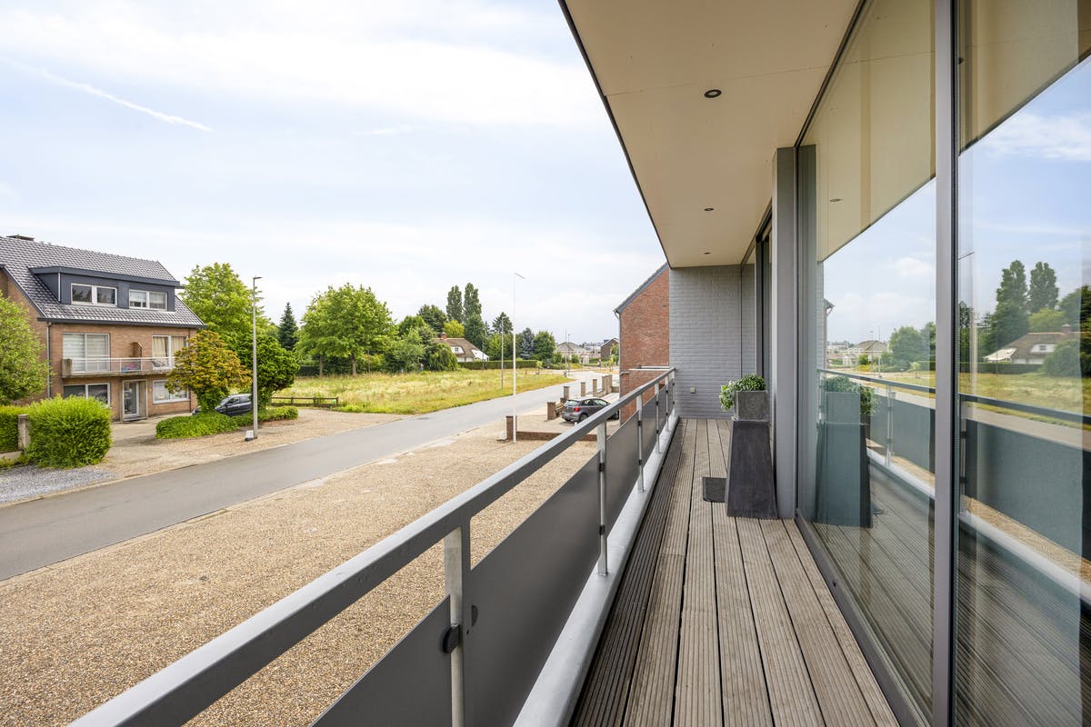 Handelspand met woonst te koop in Lanaken foto 34