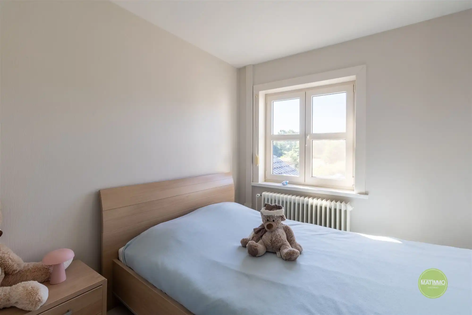 Ruime gezinswoning met 4 slaapkamers in Mol-Sluis foto 16