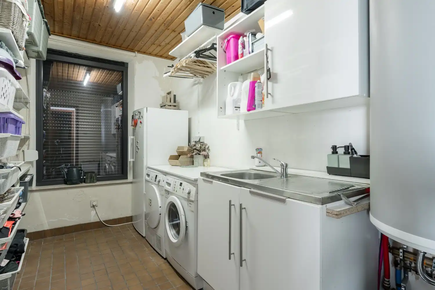 Karaktervolle woning met tal van mogelijkheden in het hart van Neerpelt foto 14