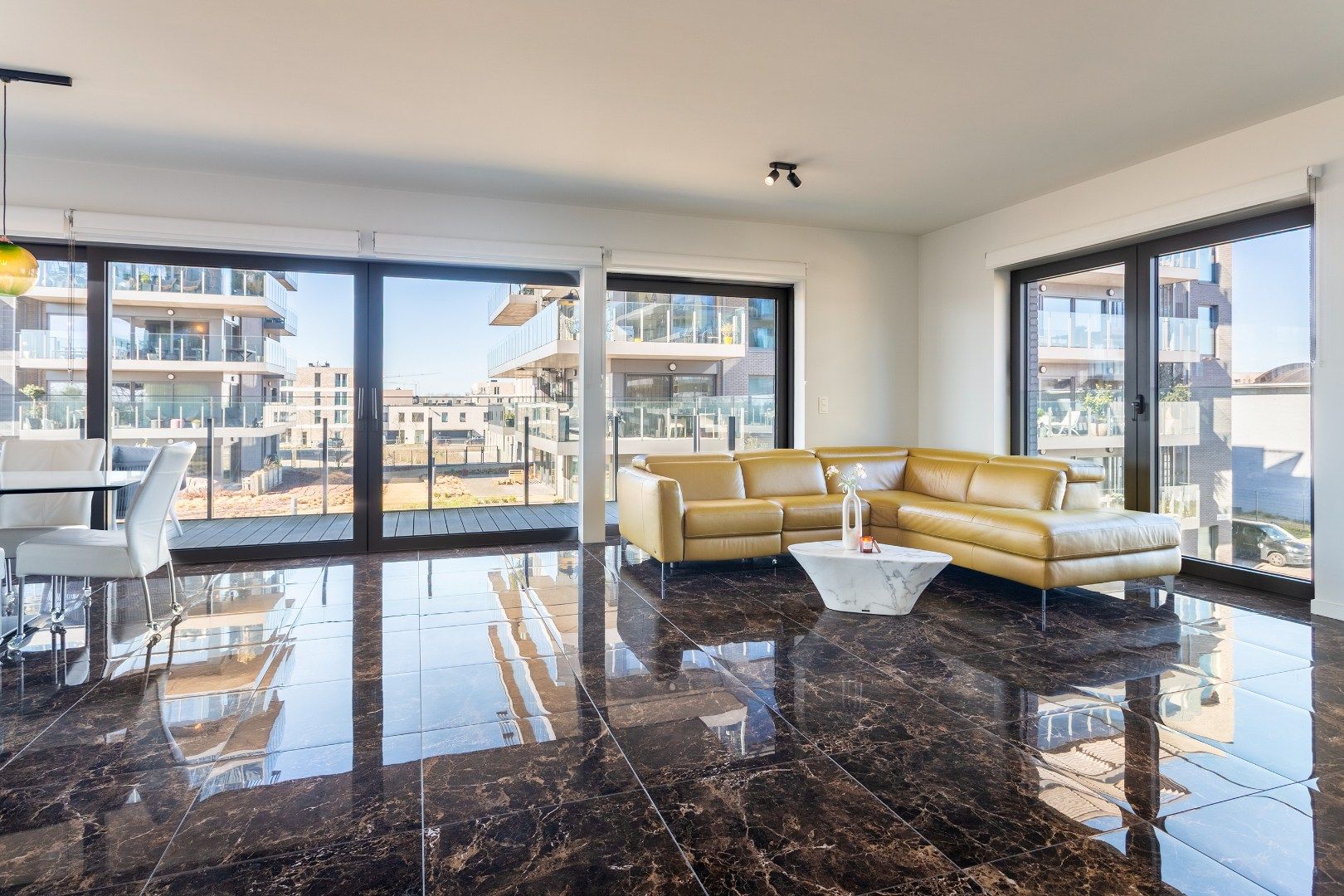 Luxueus nieuwbouw appartement met zicht op het Galgenweel foto 3