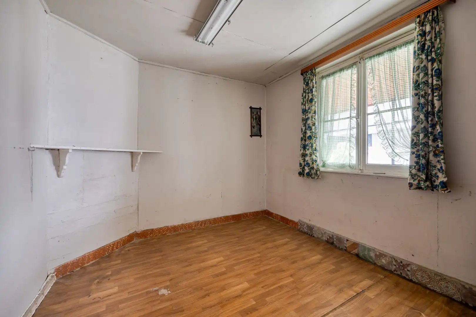 Hoevewoning met binnenkoer, stallen en tuin in landelijke dorpsligging te Nerem foto 17