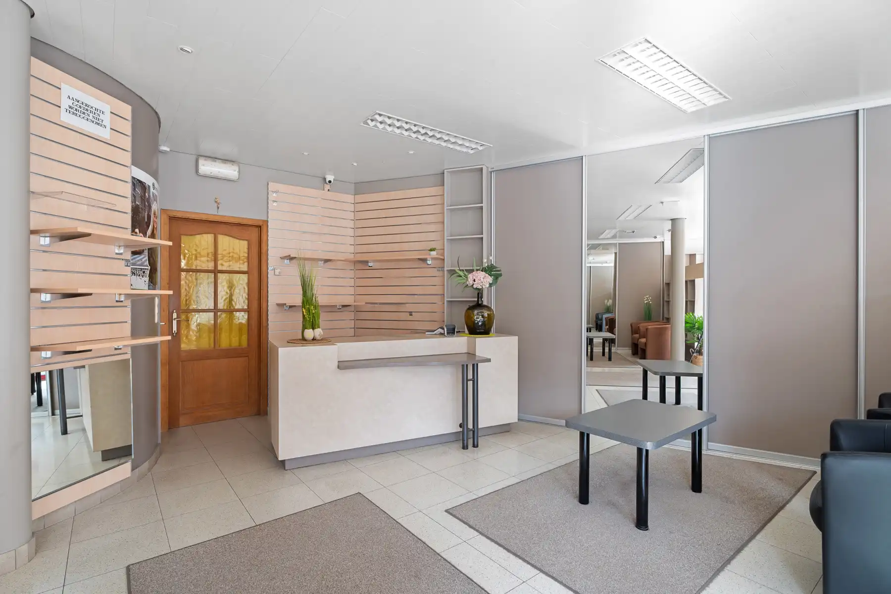 Commercieel pand op een goede locatie foto 3