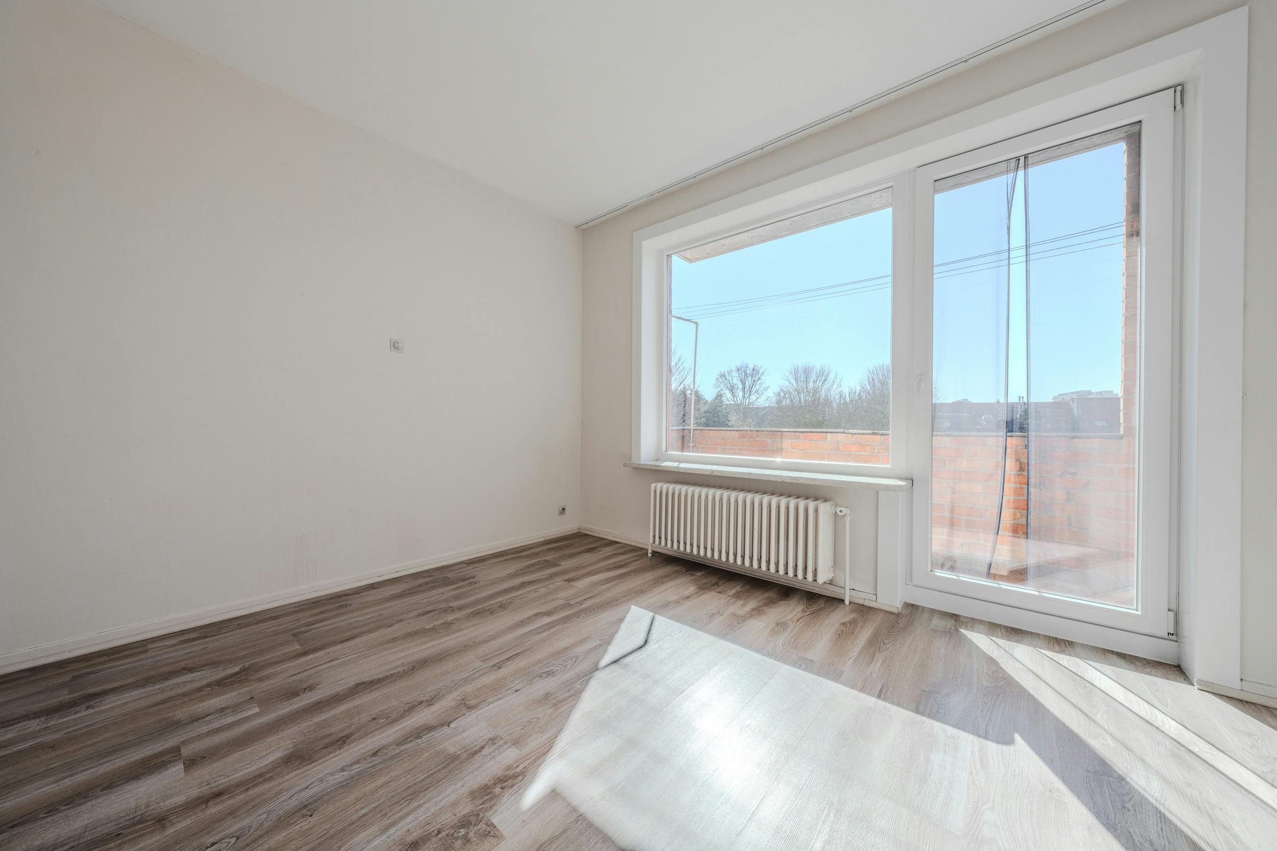 Lichtrijk 2-slaapkamer appartement met open uitzicht foto 10