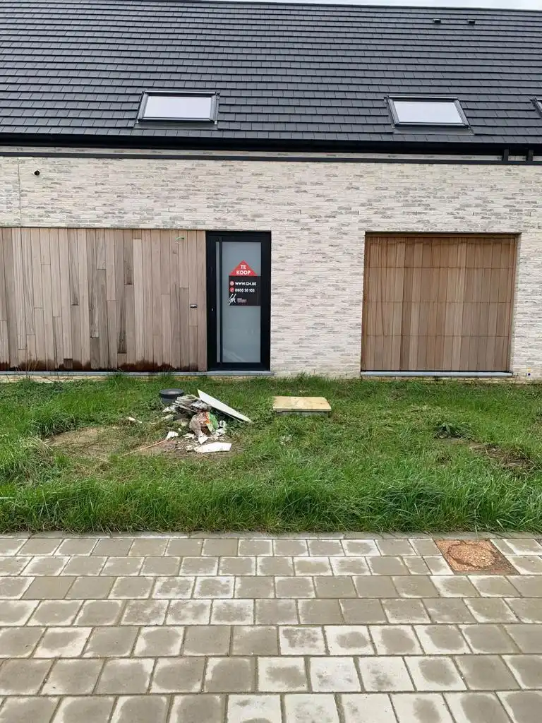 Energiezuinig nieuwbouwwoning met tuin en garage foto 2