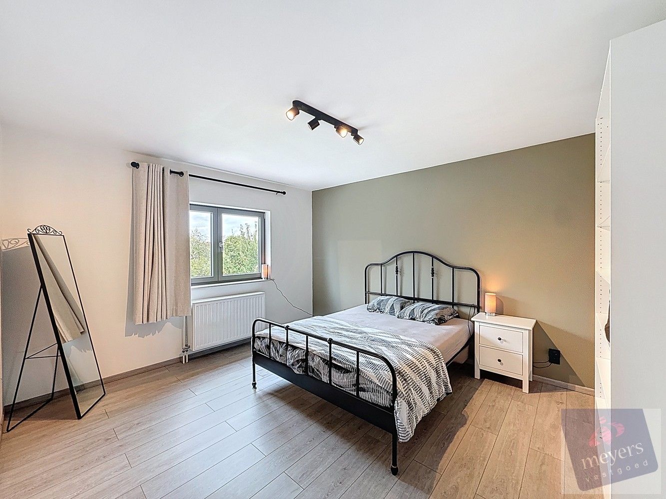 Stijlvolle open bebouwing met landelijke charme in Sint-Truiden foto 16