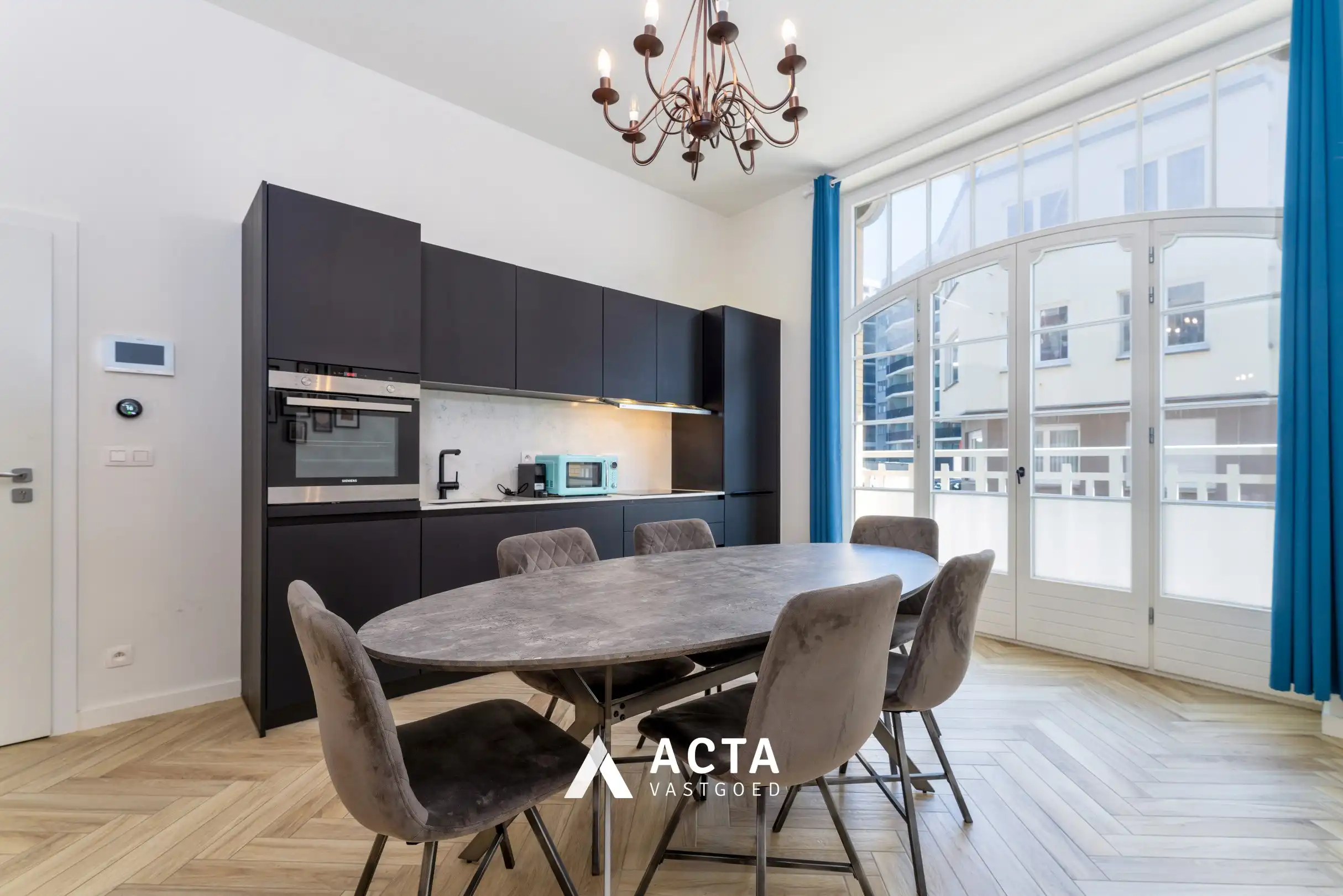 Luxueus gelijkvloersappartement met terras nabij Zeedijk van Mariakerke foto 5
