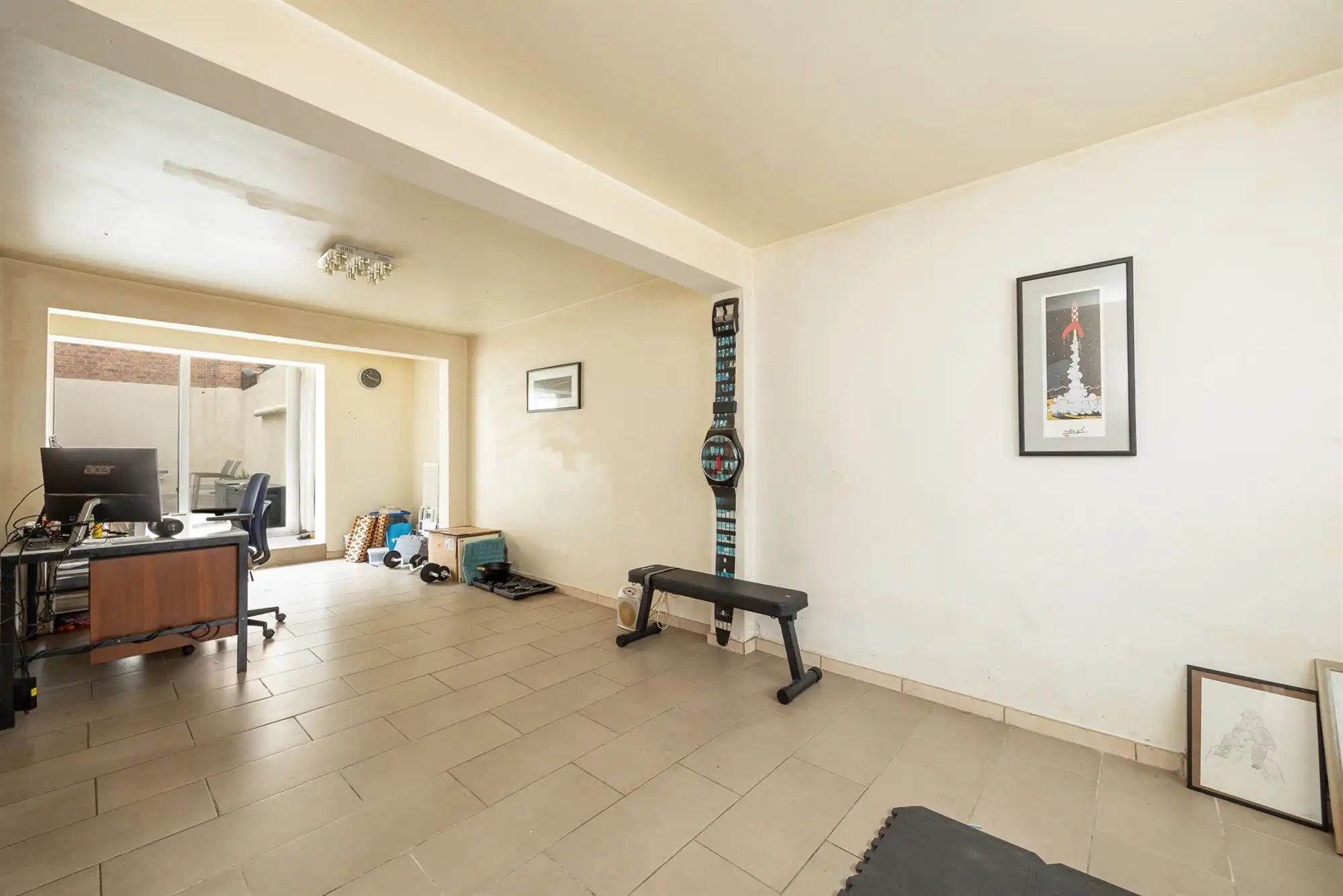 Ruime woning met drie slaapkamers en terras foto 3