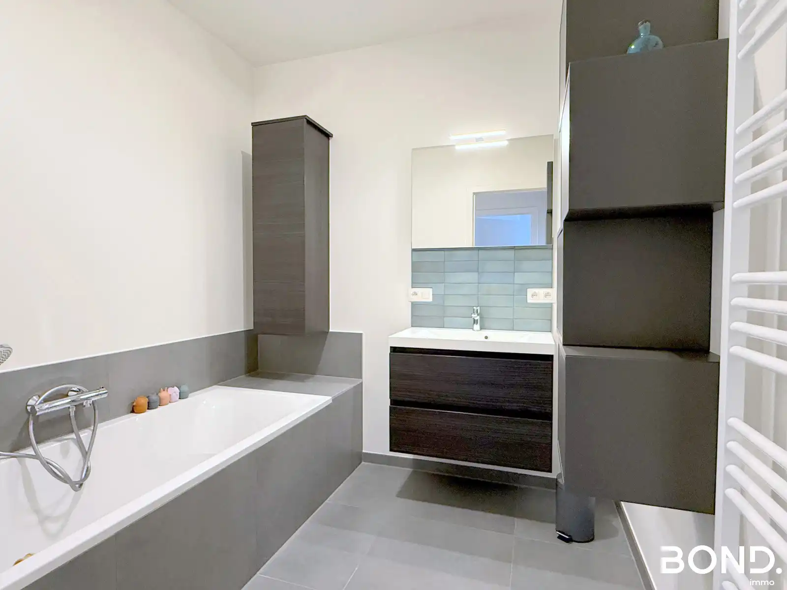 Instapklaar 2-slaapkamerappartement foto 10