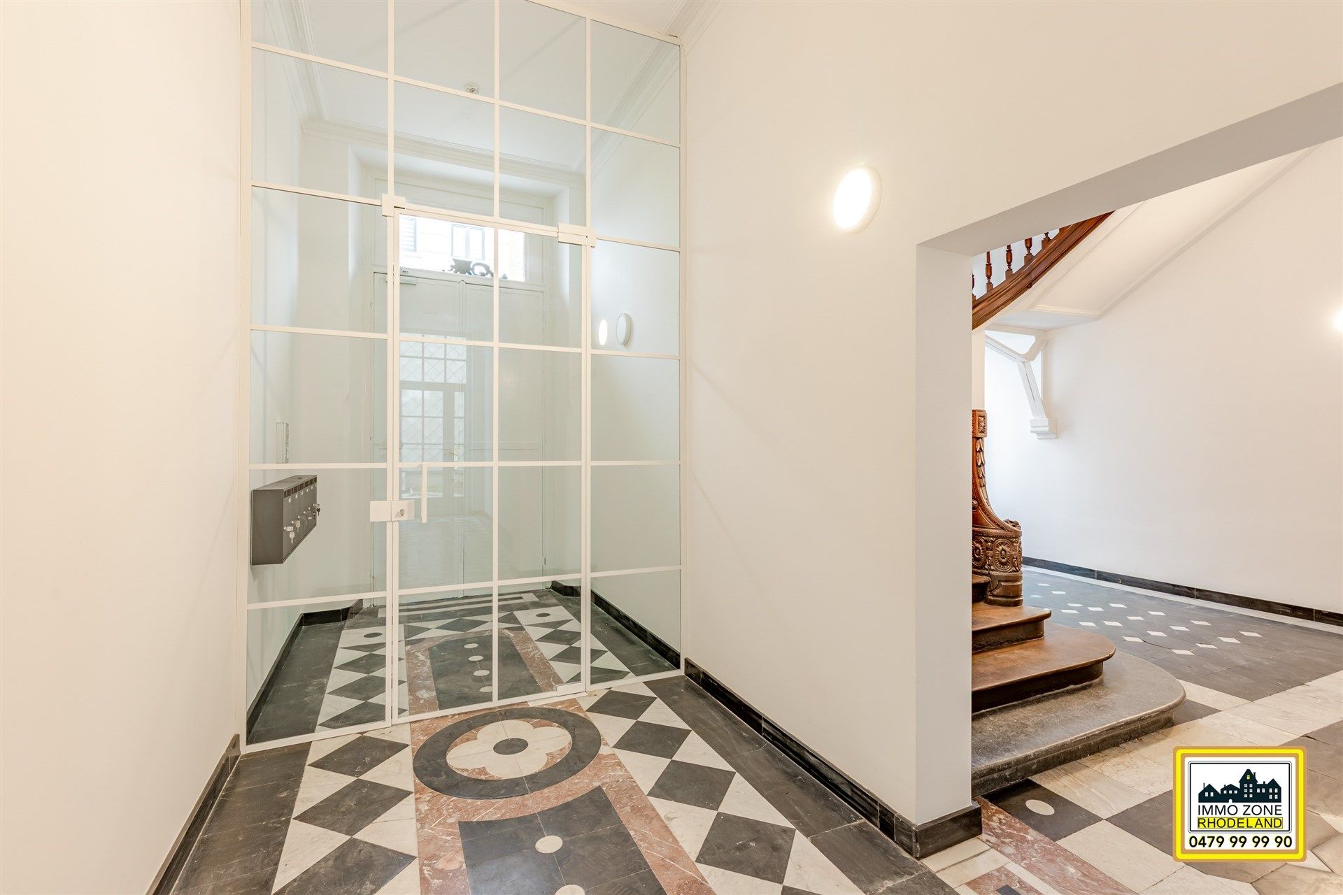 Prachtig gerenoveerd appartement in historisch pand. foto 24