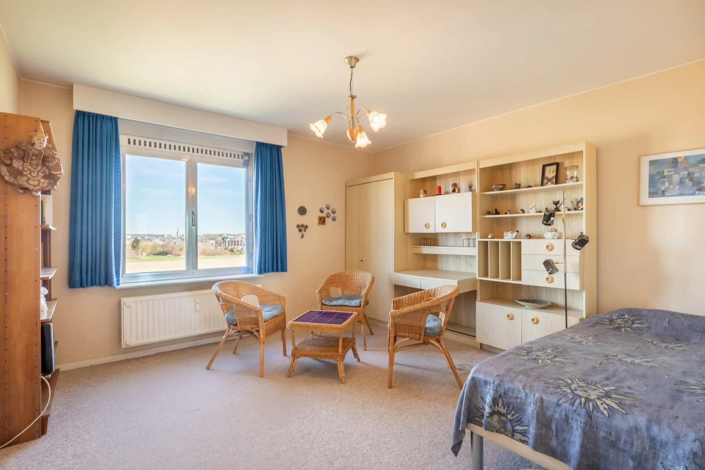 Lichtrijk appartement met panoramisch zicht foto 10