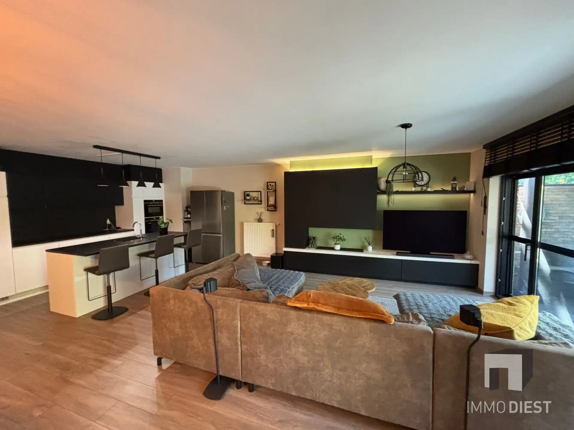 Ruim gelijkvloers appartement met open leefruimte en zonnige tuin foto 30