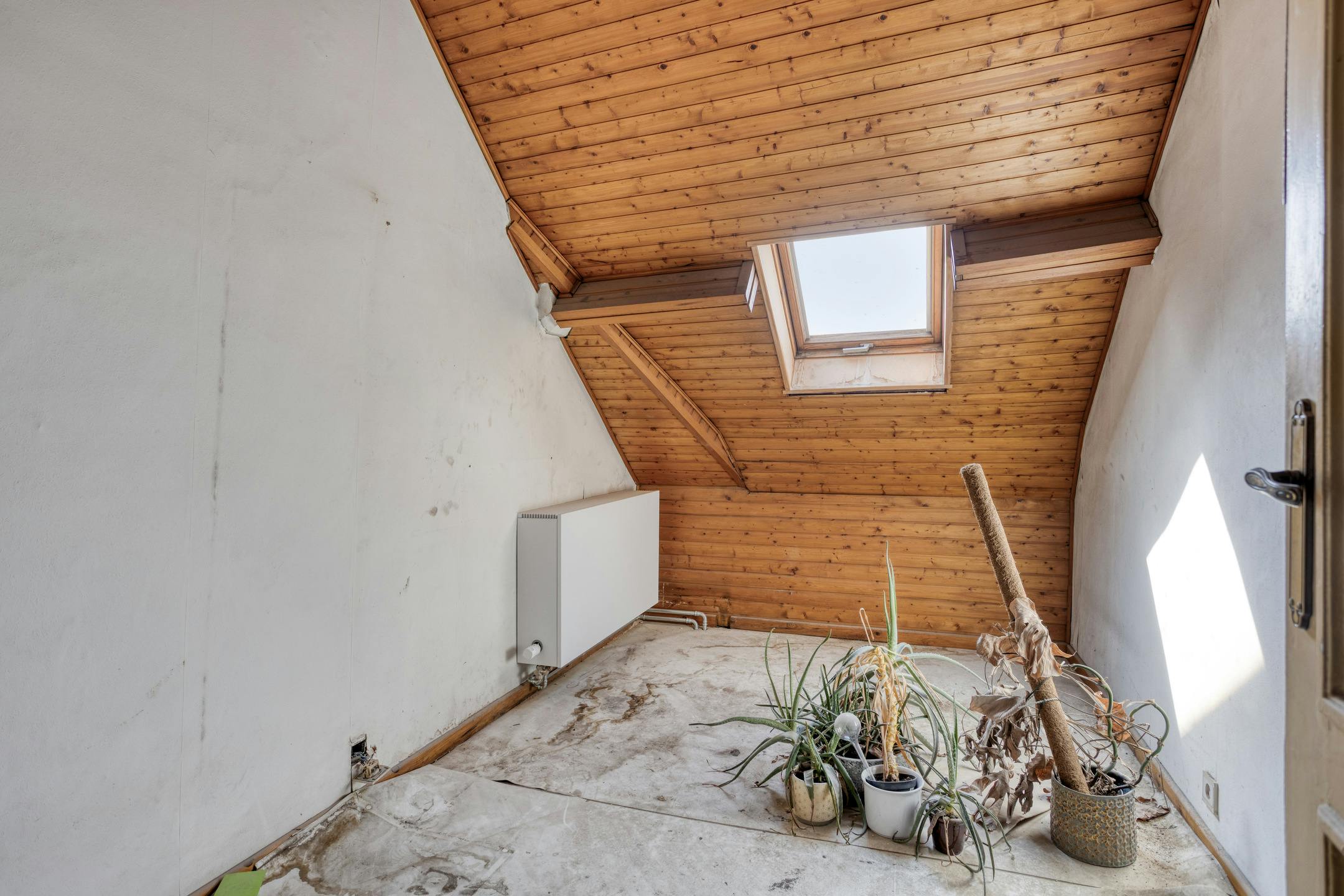 Charmant huis te koop in Merksem aan de Eethuisstraat foto 22