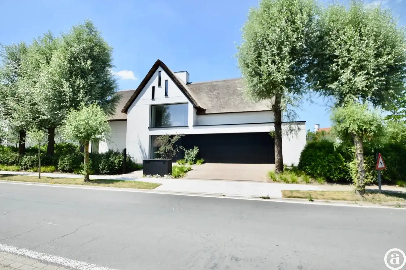 Luxueuze nieuwbouwvilla gelegen aan de rand van het Zoute. foto 3