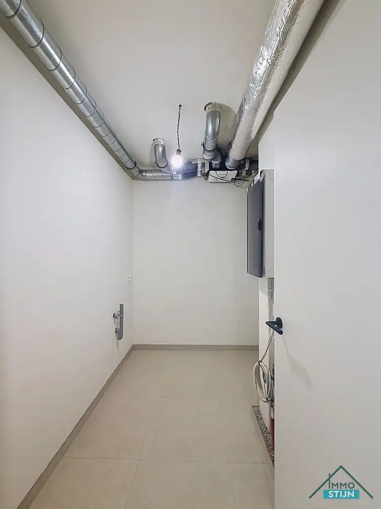 Goed gelegen appartement met parkeerplaats foto 11