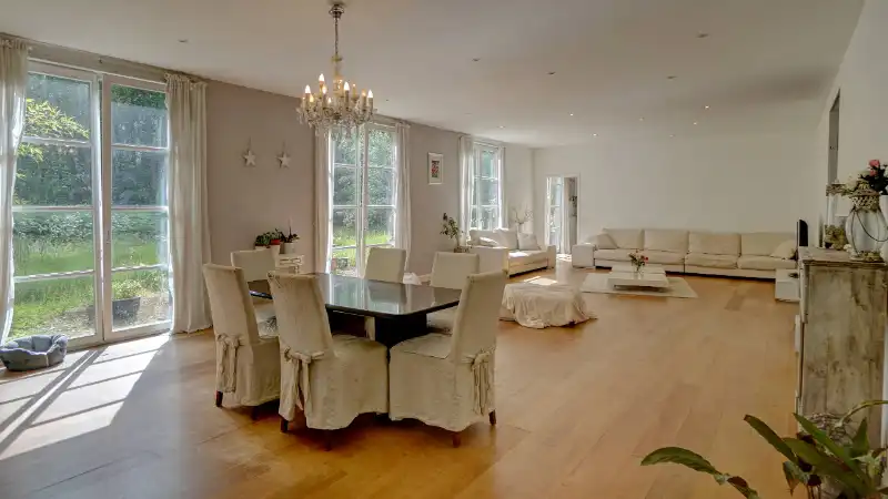 Villa van 390m² op 30 are foto 4