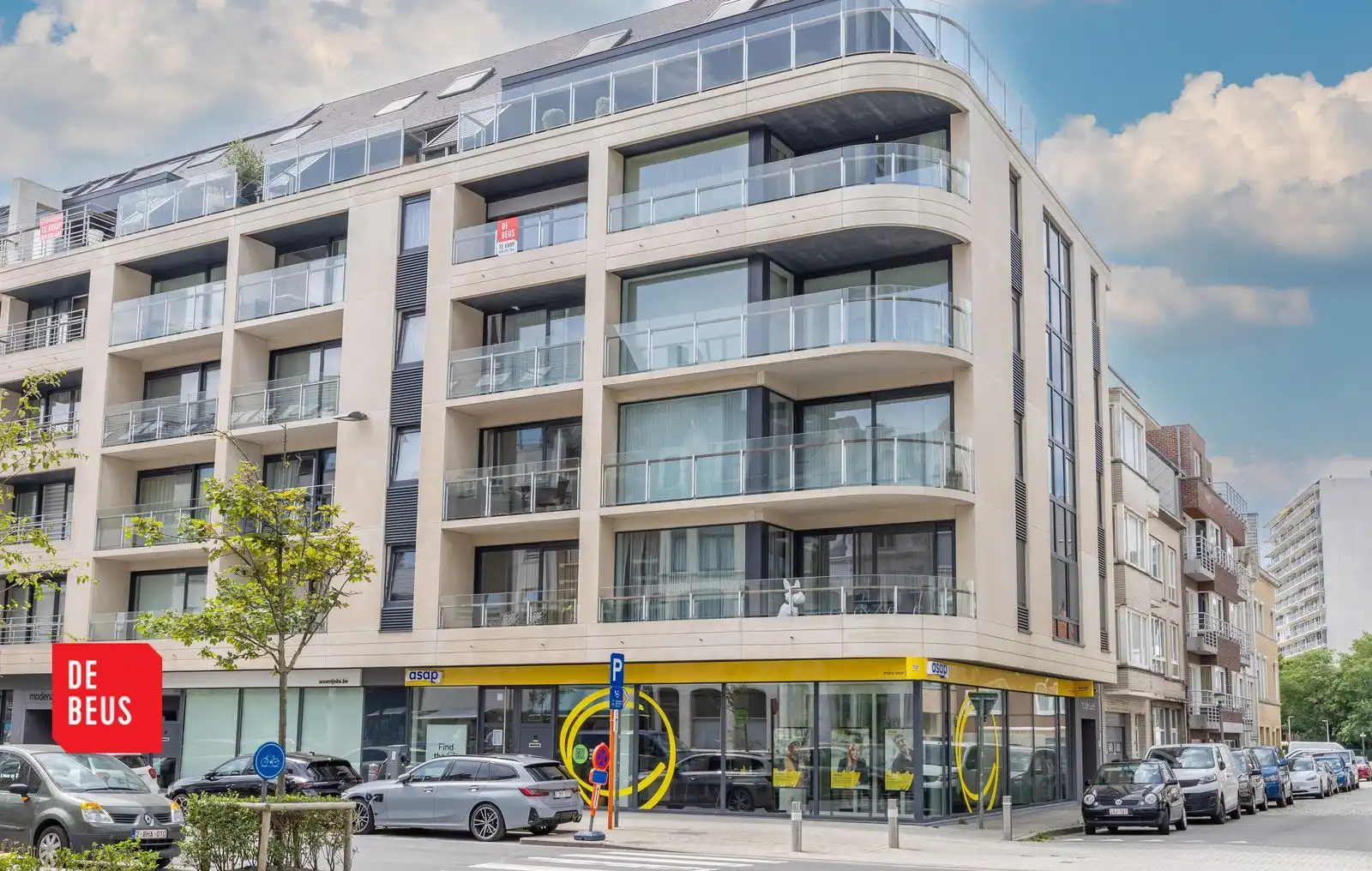 Subliem 2 slpk appartement met terras pal aan de jachthaven. foto 12