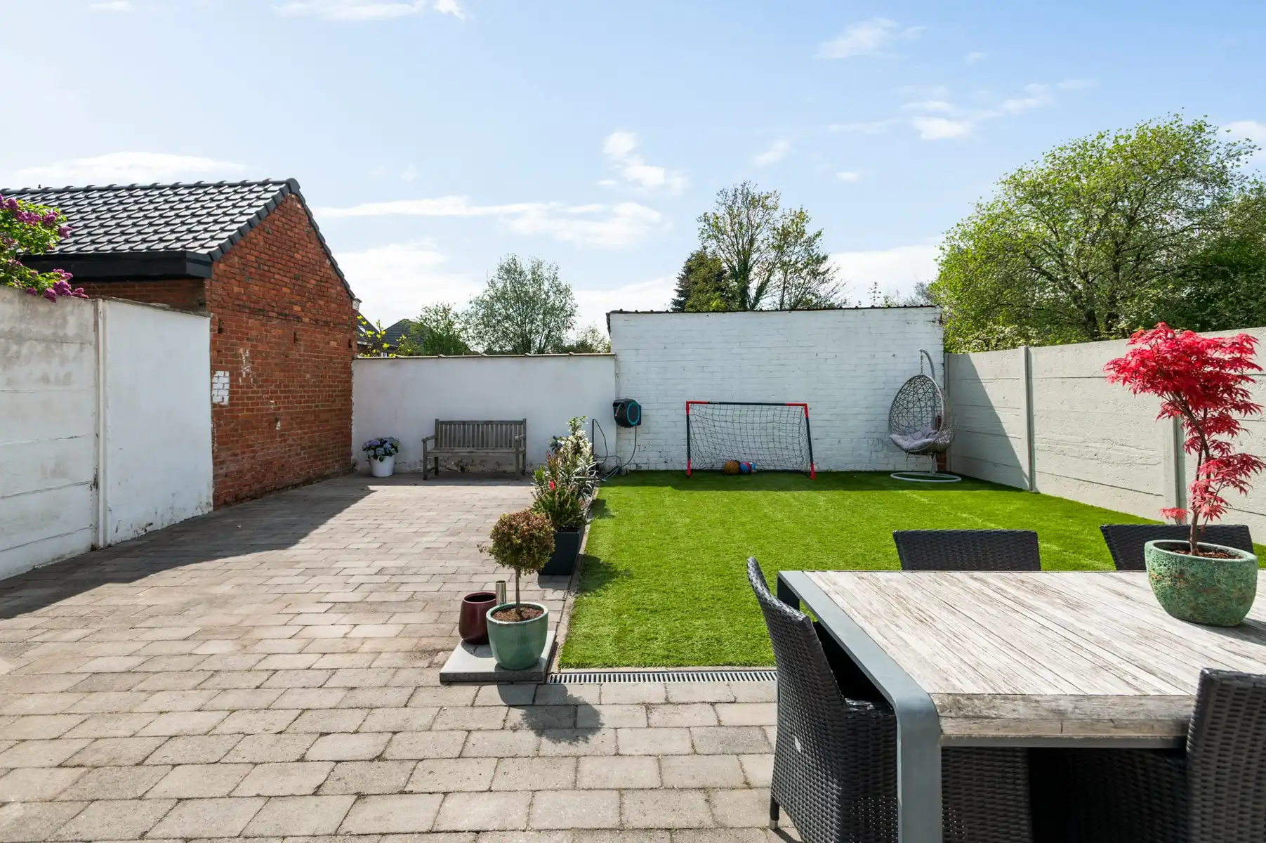 Ruime woning op toplocatie foto 17