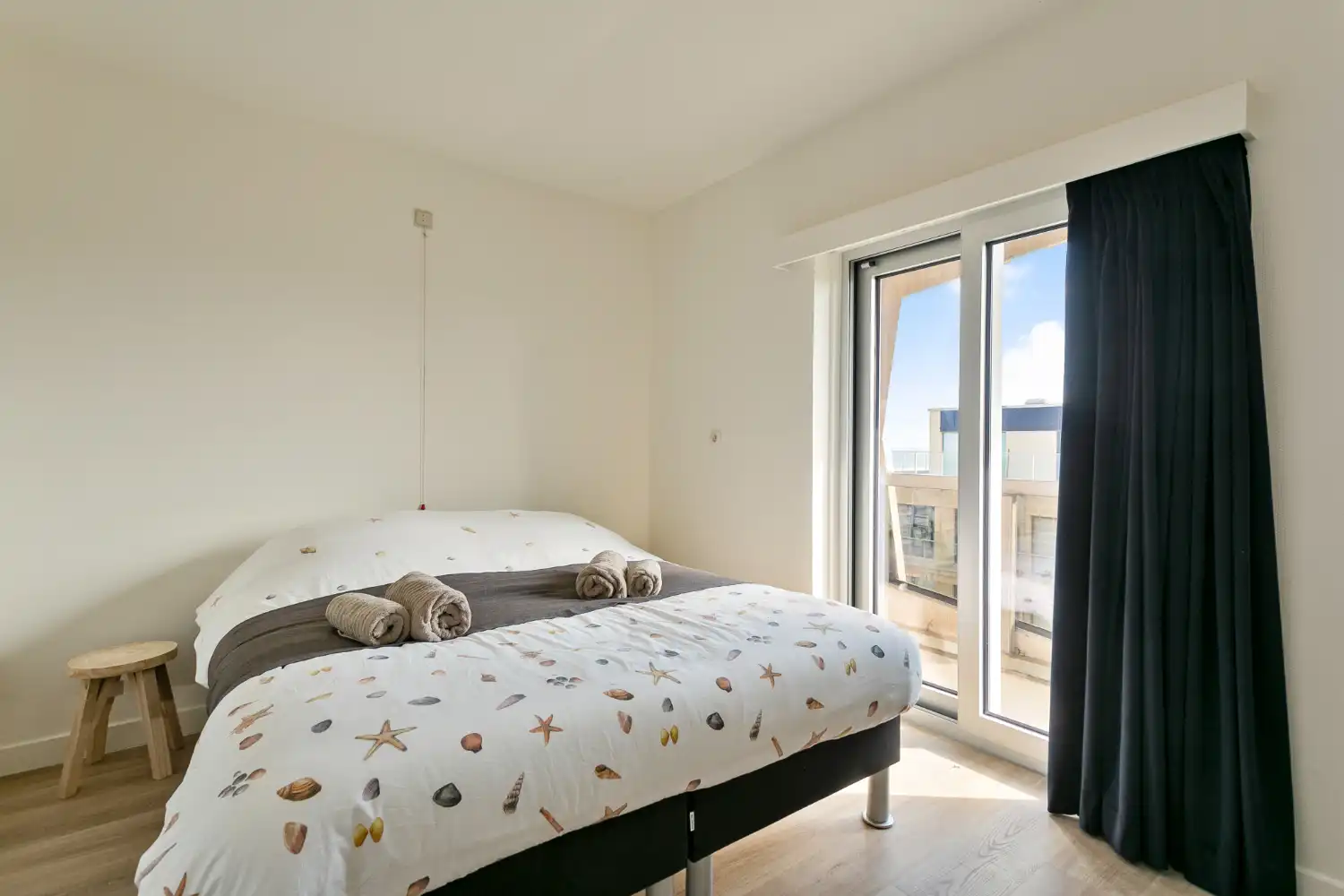 Prachtig ruim 3-slaapkamer hoekappartement met panoramisch zeezicht foto 6