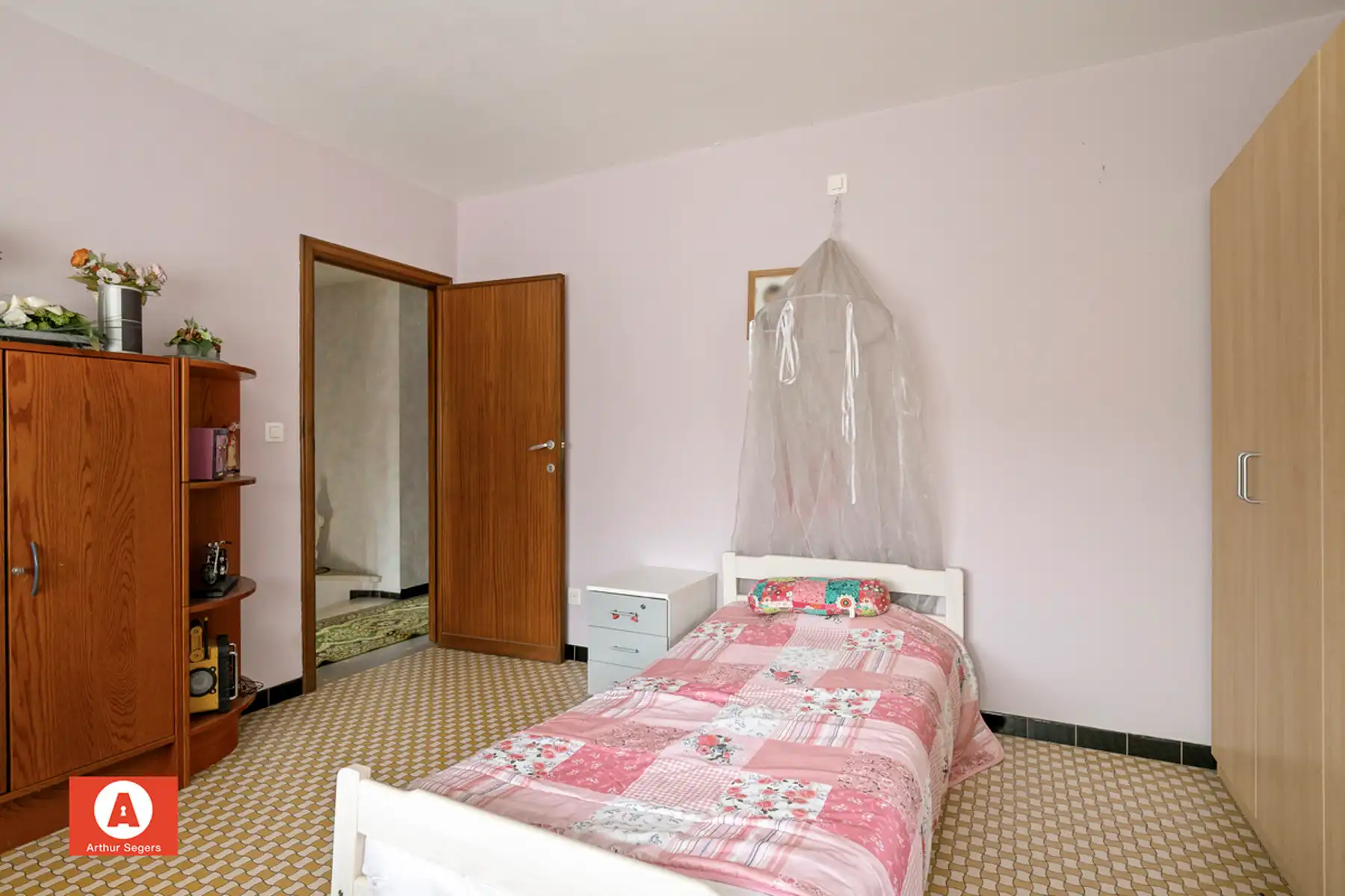Te renoveren HOB met 3 slaapkamers en garage foto 14