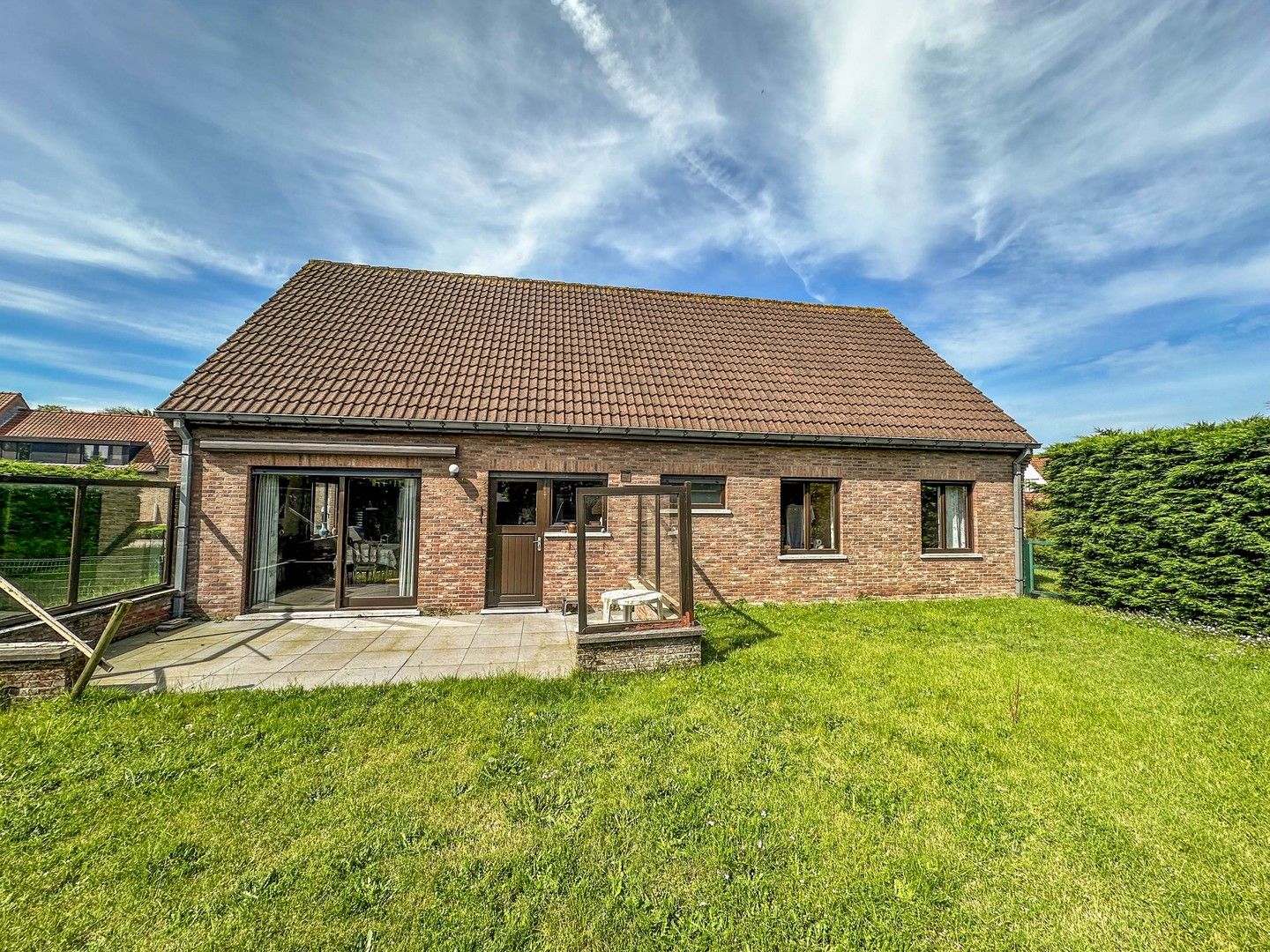 Rustig gelegen gelijkvloerse villa nabij de Oostvoorduinen. foto 2