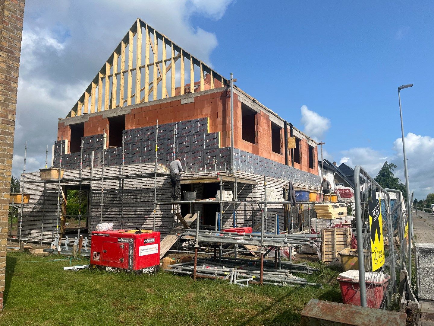 Kwalitatieve ruime woningen met leuke zongerichte tuin! Koop nu aan 6% BTW foto 2