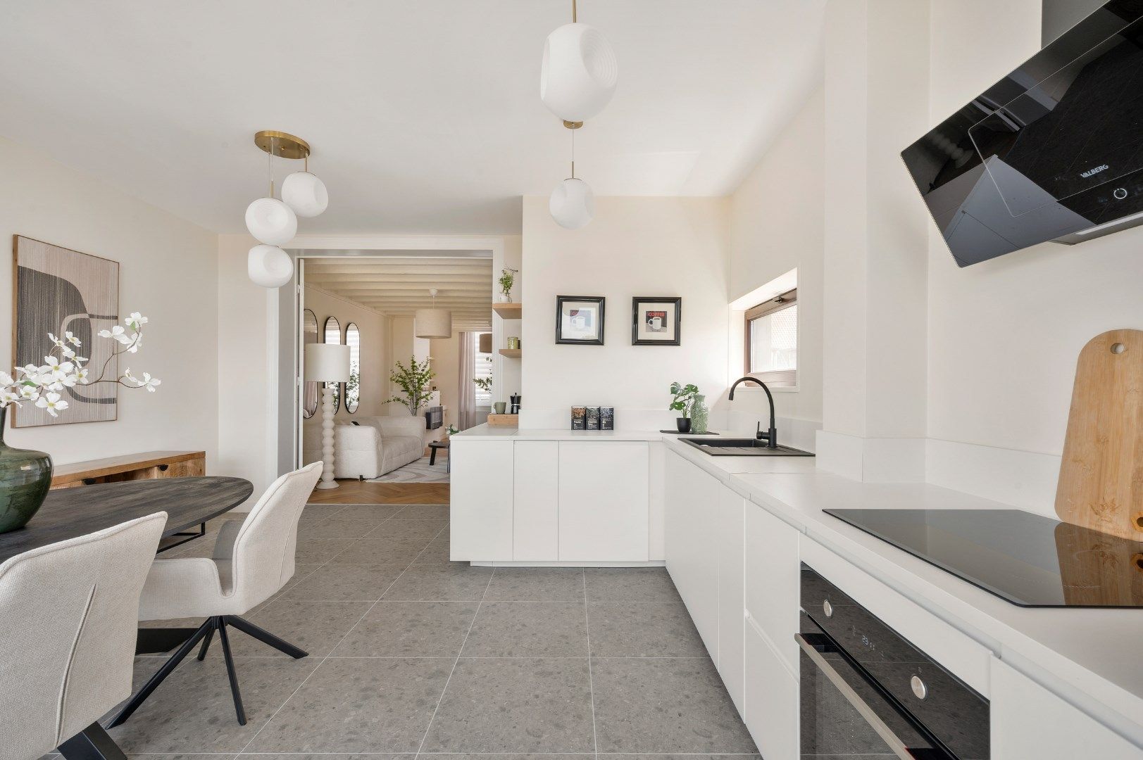 Kwalitatief gerenoveerde alleenstaande woning met 3 slaapkamers en zuidgerichte tuin in Wervik foto 5