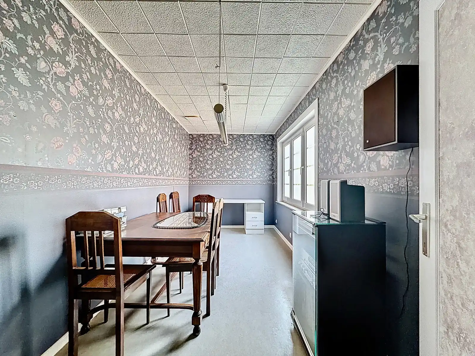 Rustig gelegen, Ruime Woning MET 3 SLPK, Tuin én Garage! foto 16