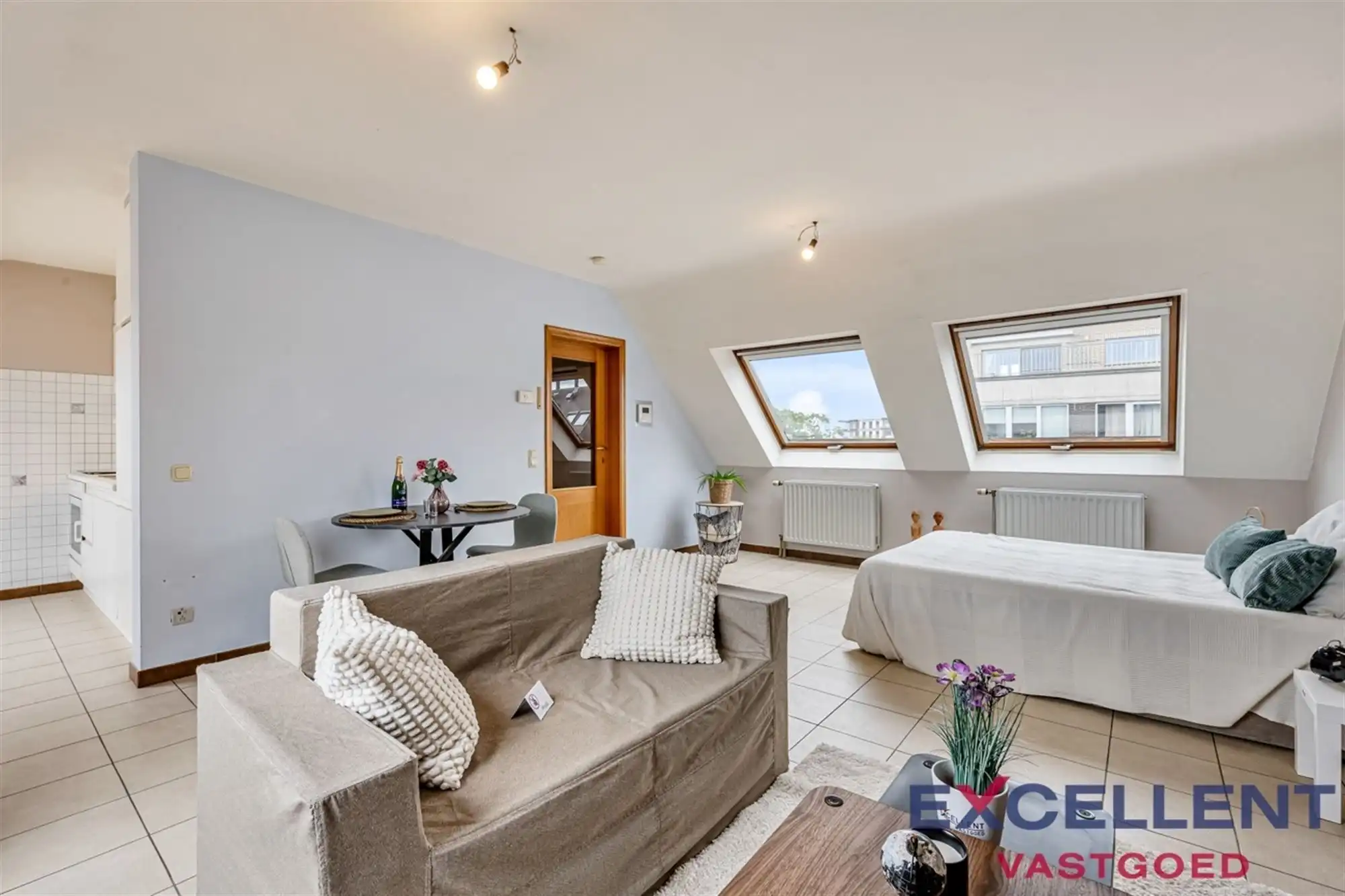 Centraal gelegen studio te koop Deinze foto 2