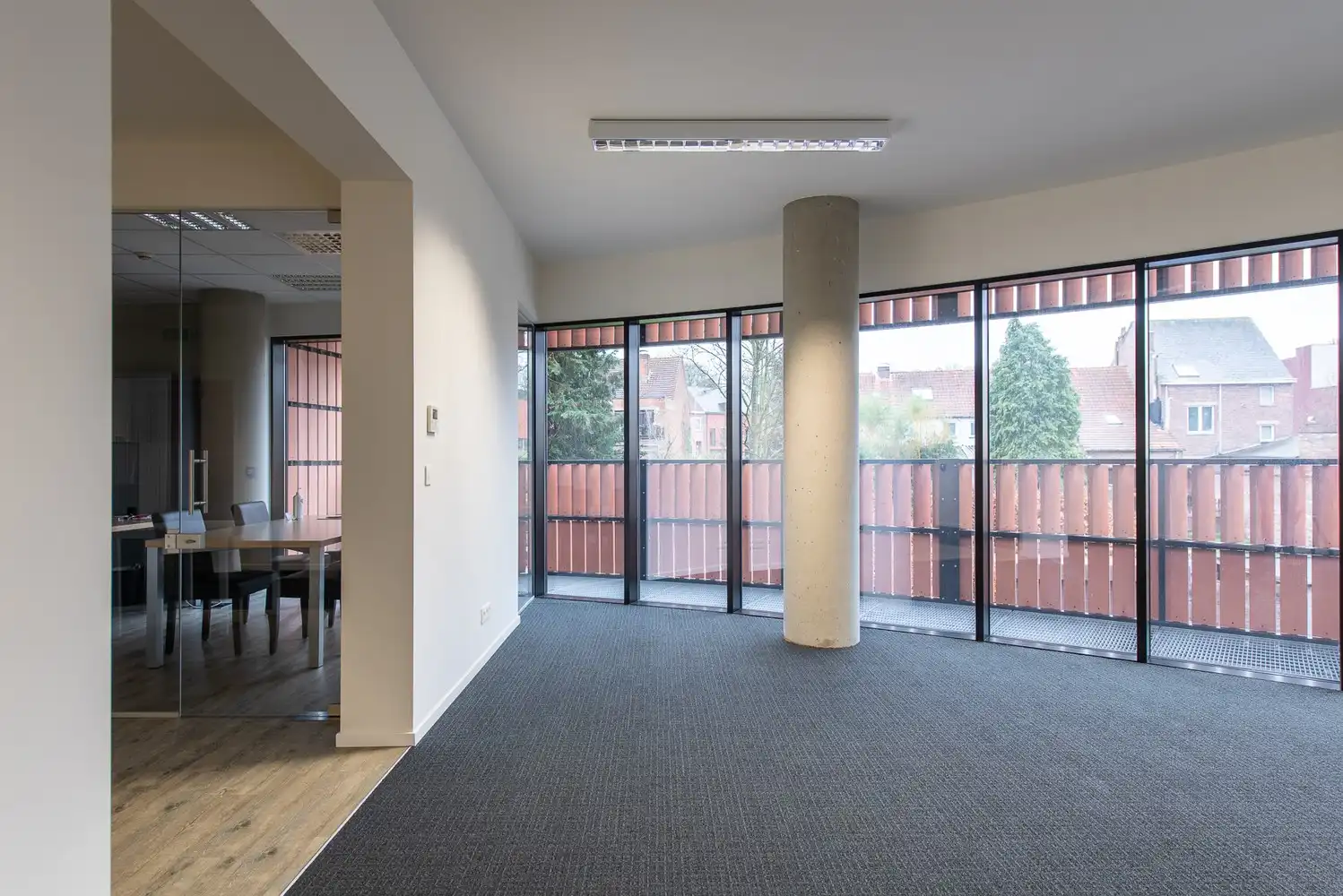 Kantoor op een toplocatie: Modern, ruim en inspirerend in het iconische Botta-gebouw! foto 4