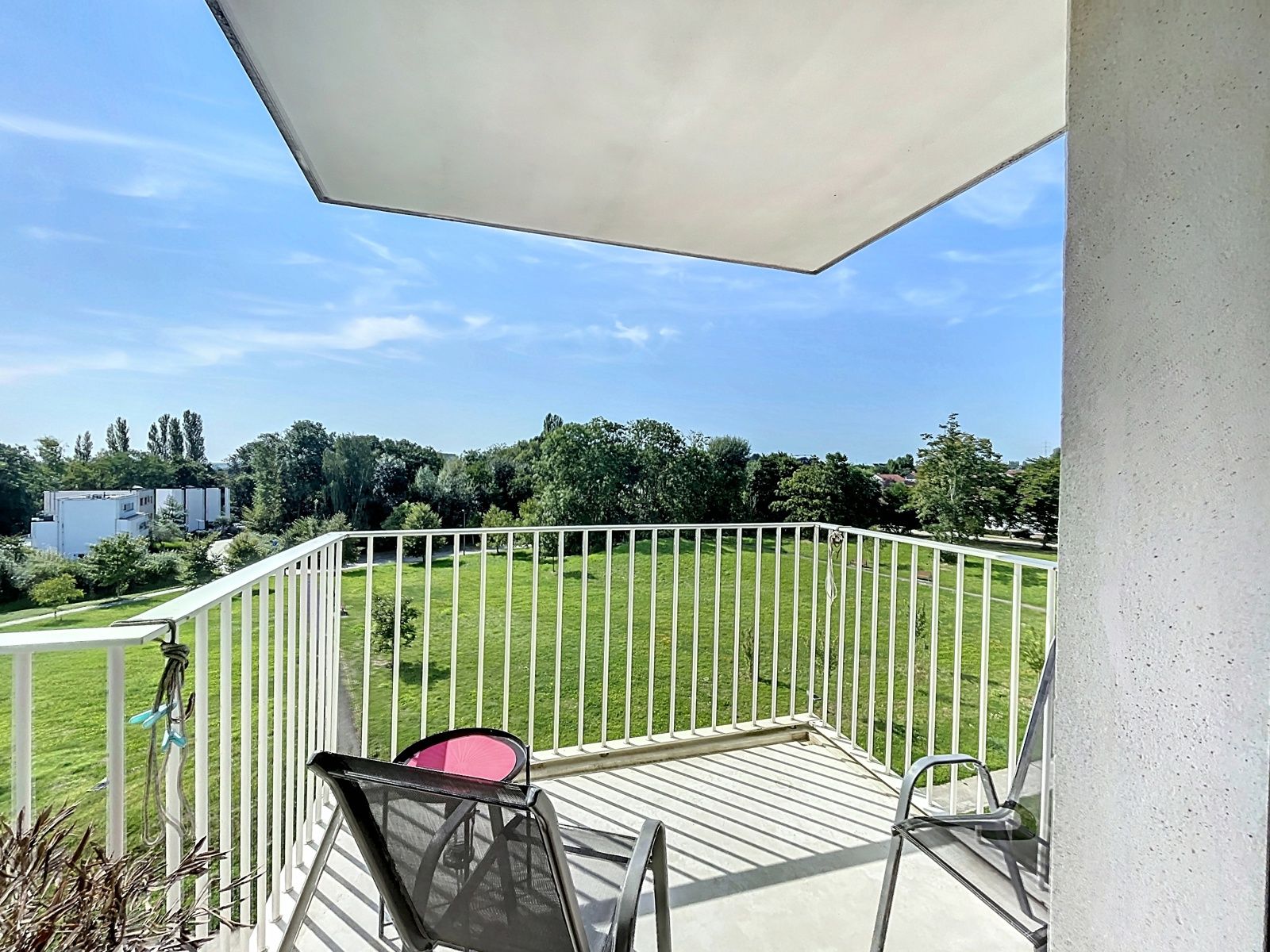 1 slpk app met terras en inpandige parkeerplaats foto 15