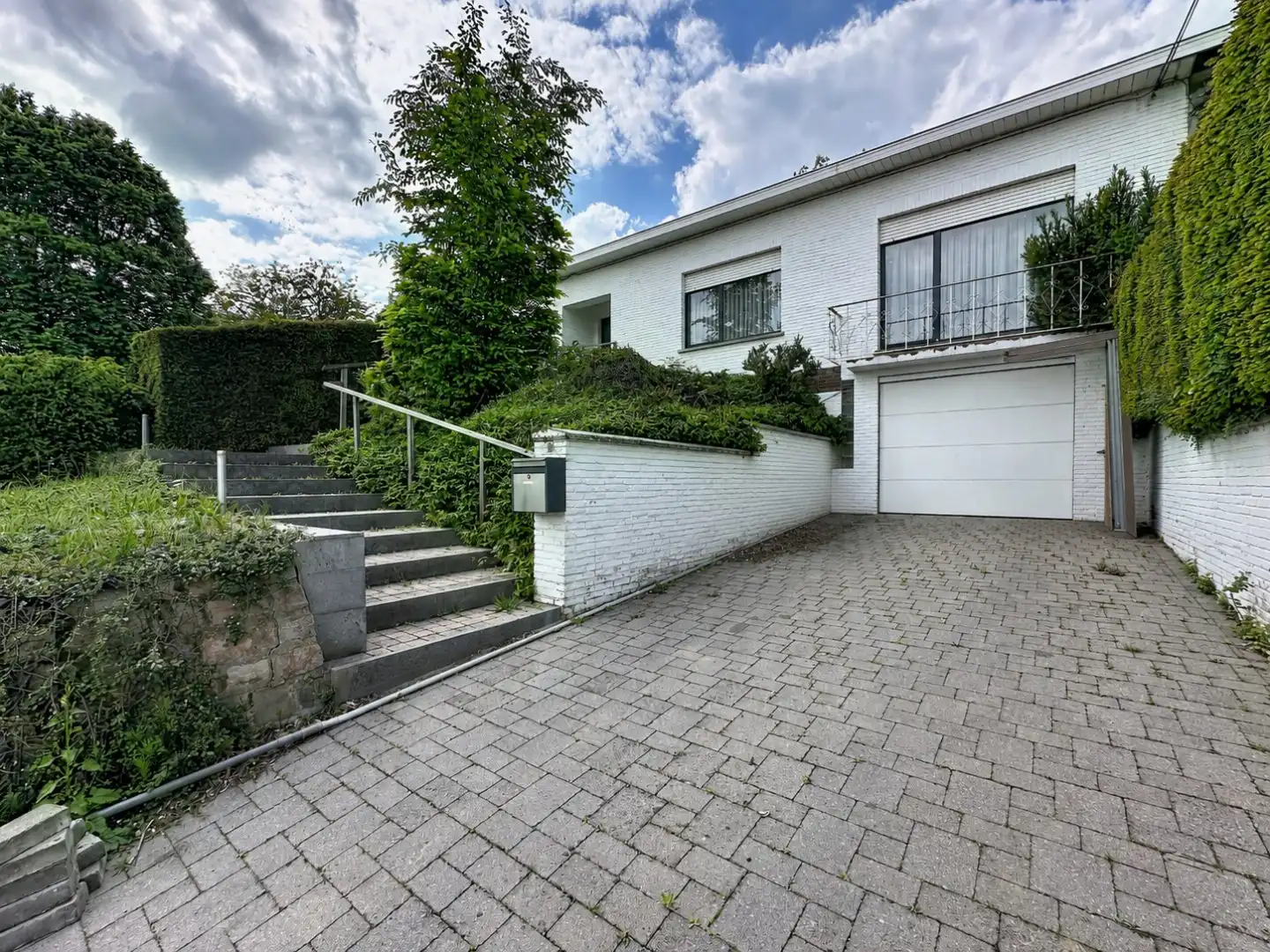 Ruime gelijkvloerse villa met prachtige tuin op toplocatie in Korbeek-Lo foto 2