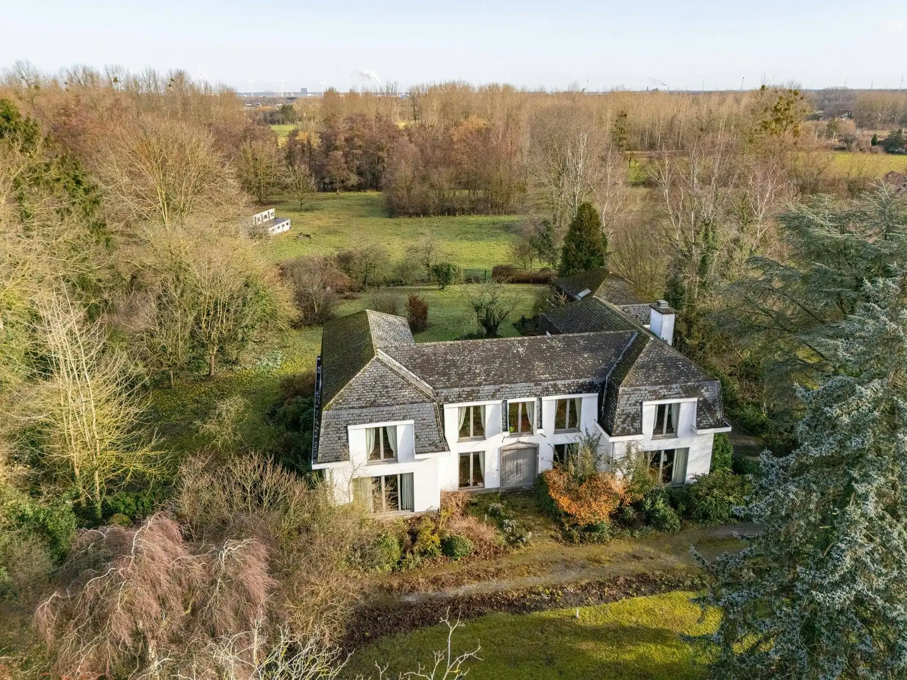 Karaktervolle architectenvilla op uitzonderlijk domein in Diepenbeek foto 23