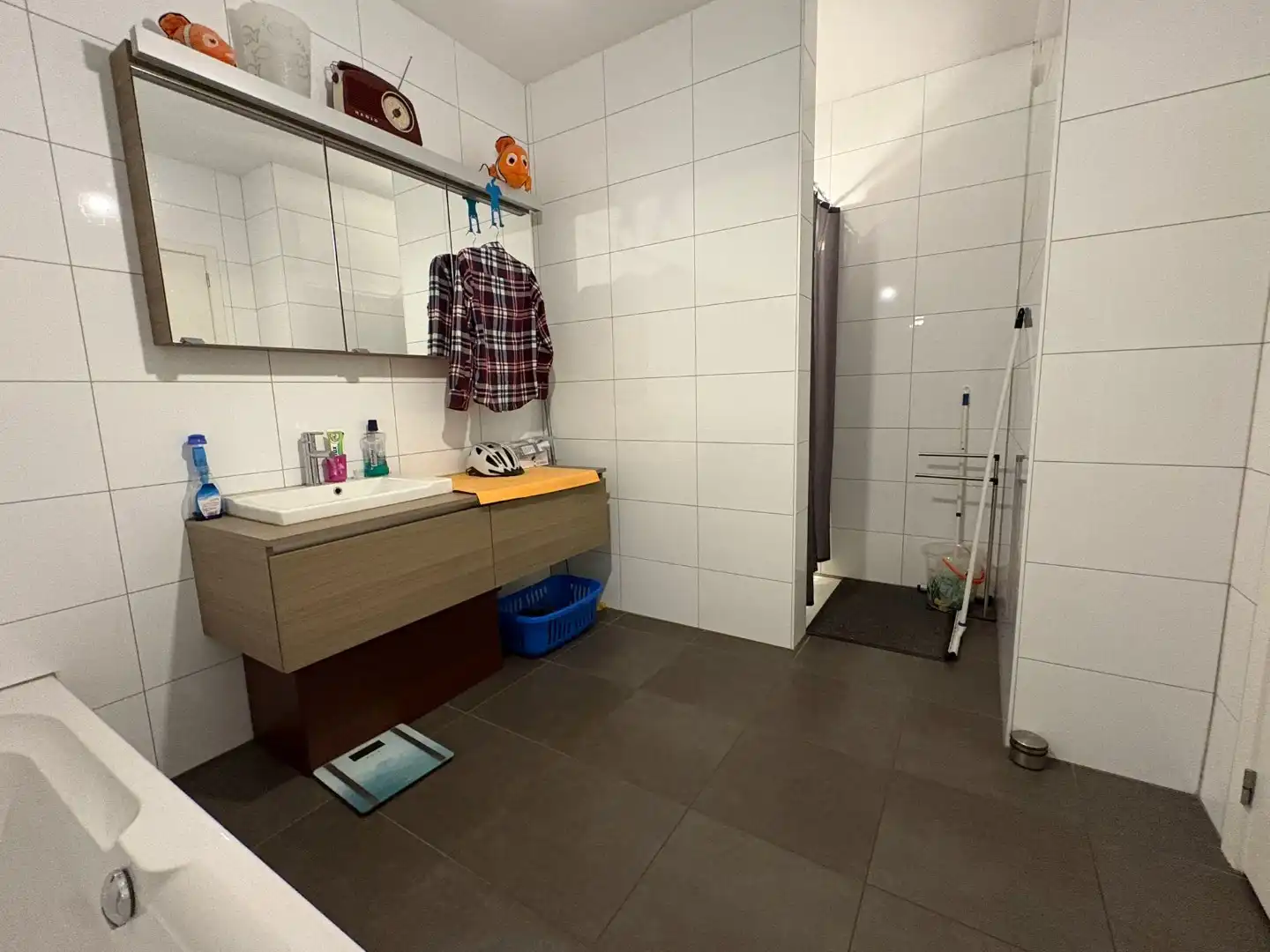 Ruim, energiezuinig appartement met 2 slpks, groot terras en autostaanplaats!  foto 5