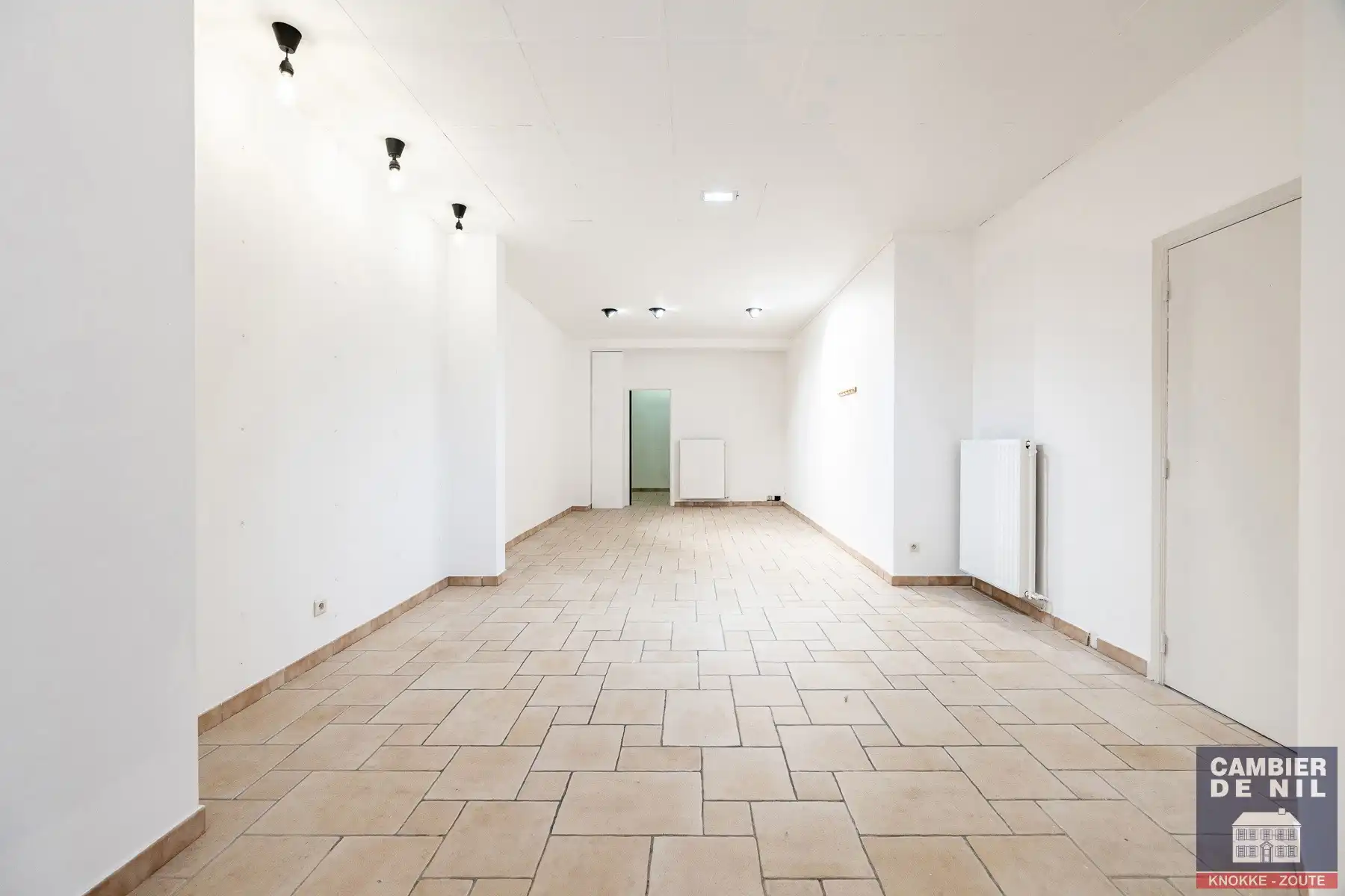 Ideaal gelegen handelspand gelegen aan het Rubensplein foto 7