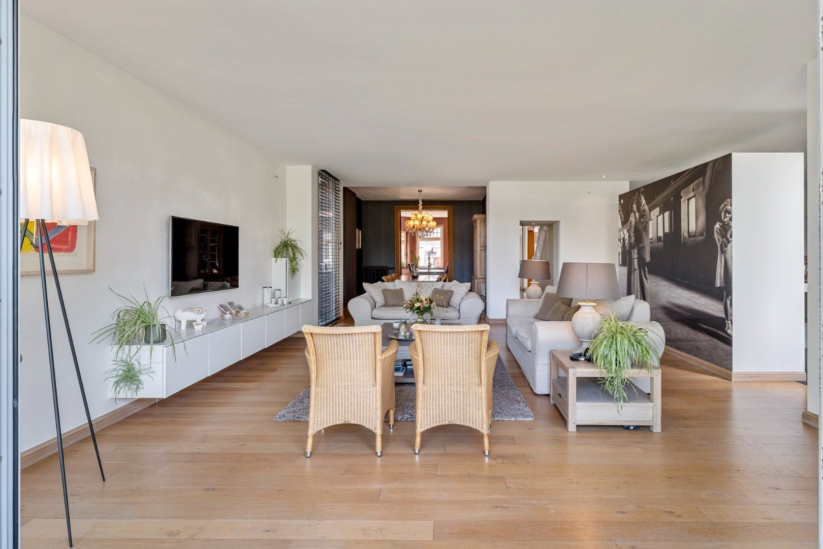 Statige vrijstaande herenwoning vlakbij Genk-centrum - EPC A-Label foto 15