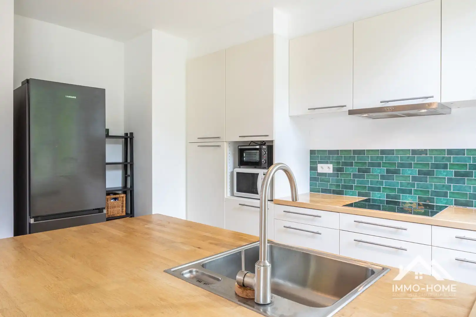 Opportuniteit ..wonng met 2 gerenoveerde appartementen en in TOP staat!! foto 9