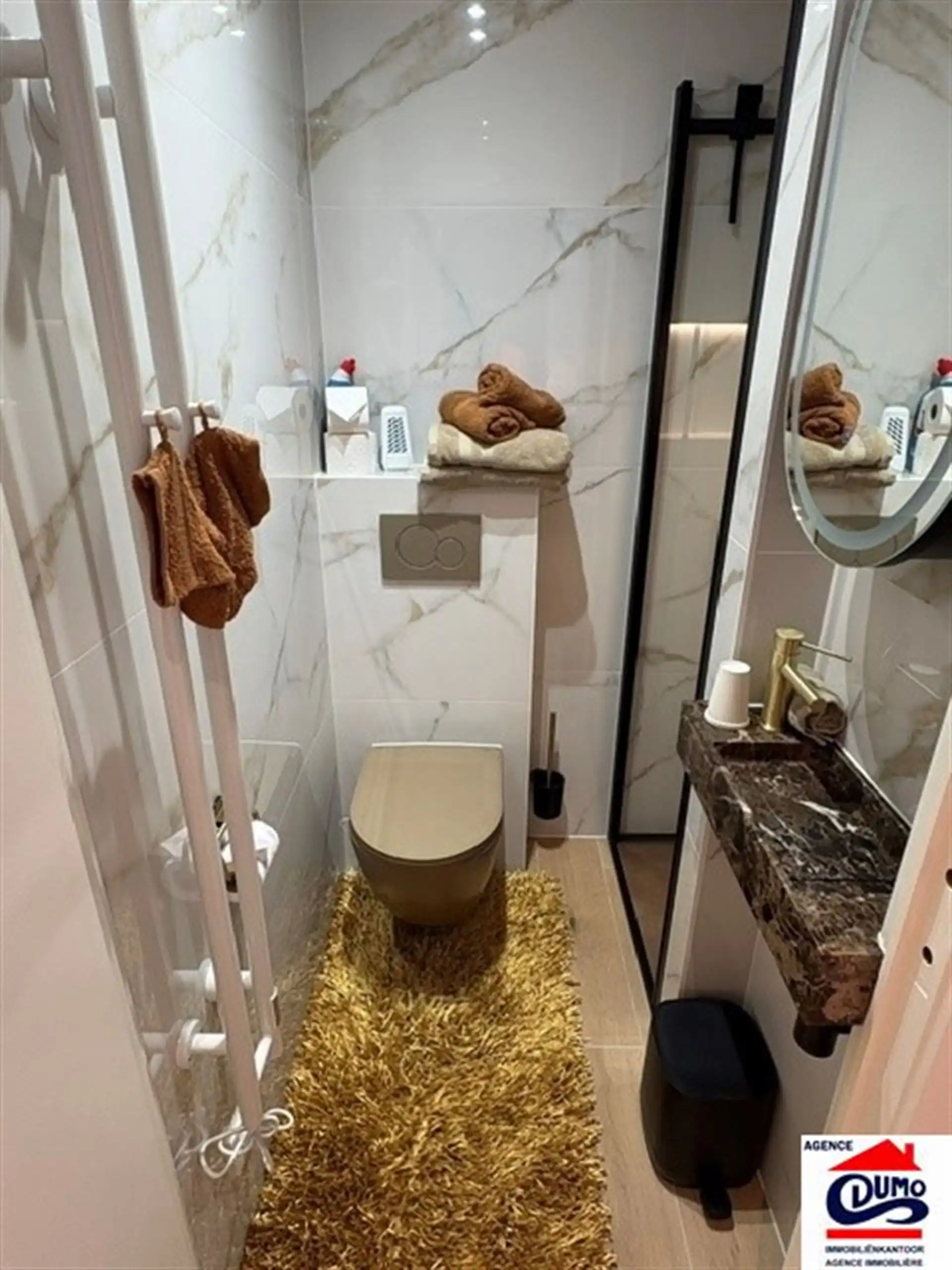 Compleet gerenoveerde studio met fantastisch zeezicht! foto 13