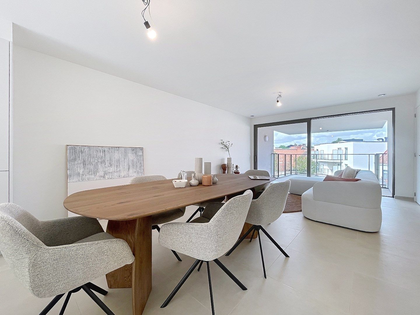 Modern en energiezuinig appartement op toplocatie in Roeselare foto 2