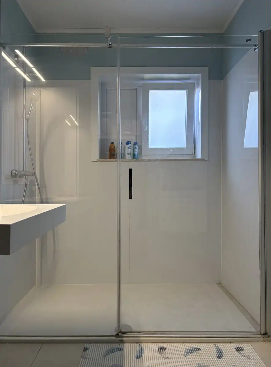 Te renoveren woning met groot bijgebouw foto 11