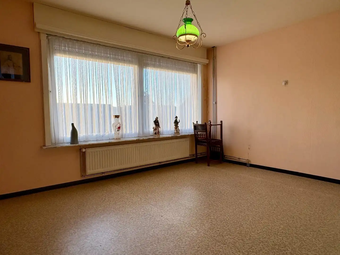 Grote hoekwoning te koop in de Bosmolens te Izegem met 3 slaapkamers, ruime tuin en een zolder met veel mogelijkheden. foto 14