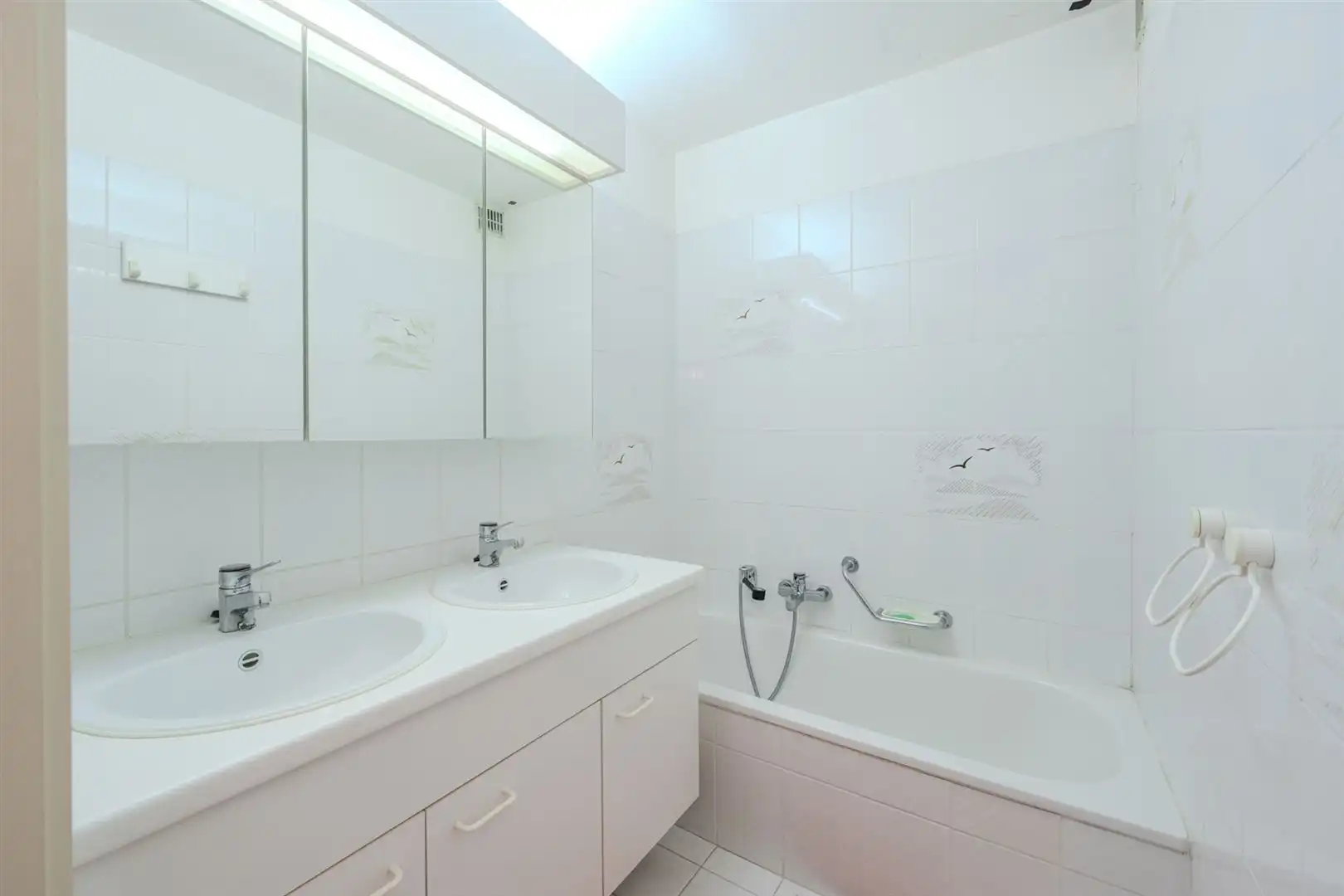 verzorgd appartement met lateraal zeezicht in residentie Falcon foto 16